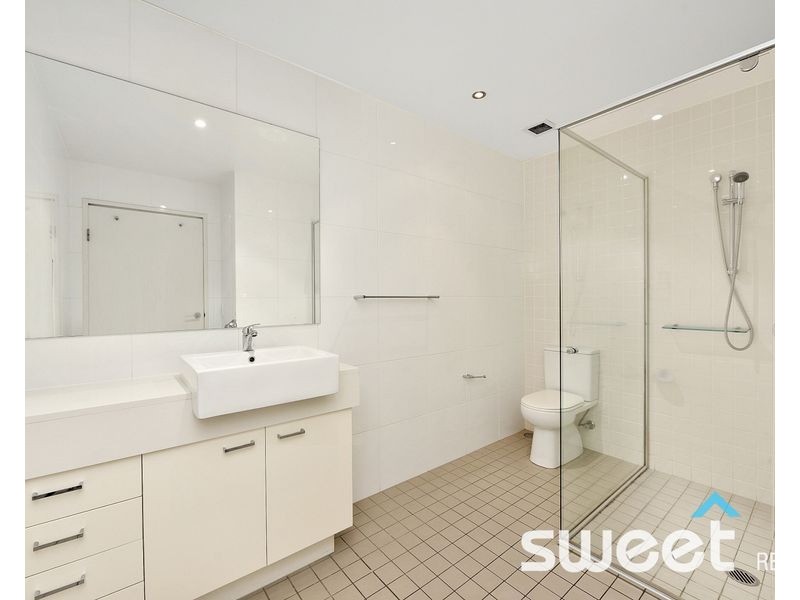 181/33 Hill Road, Wentworth Point NSW 2127