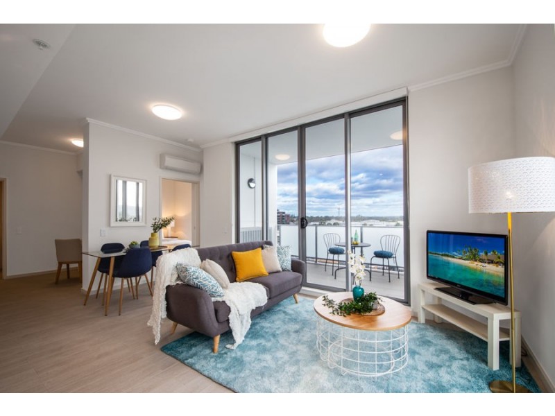 D823/1-39 Lord Sheffield Circuit, Penrith NSW 2750