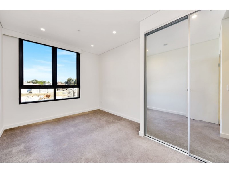 118/2A Lord Sheffield, Penrith NSW 2750