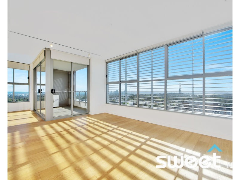 112/2-8 James Street, Carlingford NSW 2118