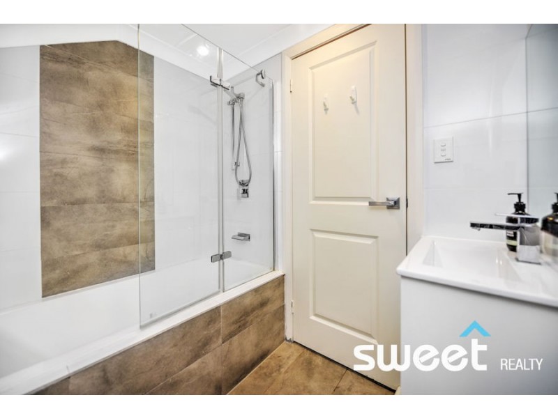 6/176 Kissing Point Road, Dundas NSW 2117