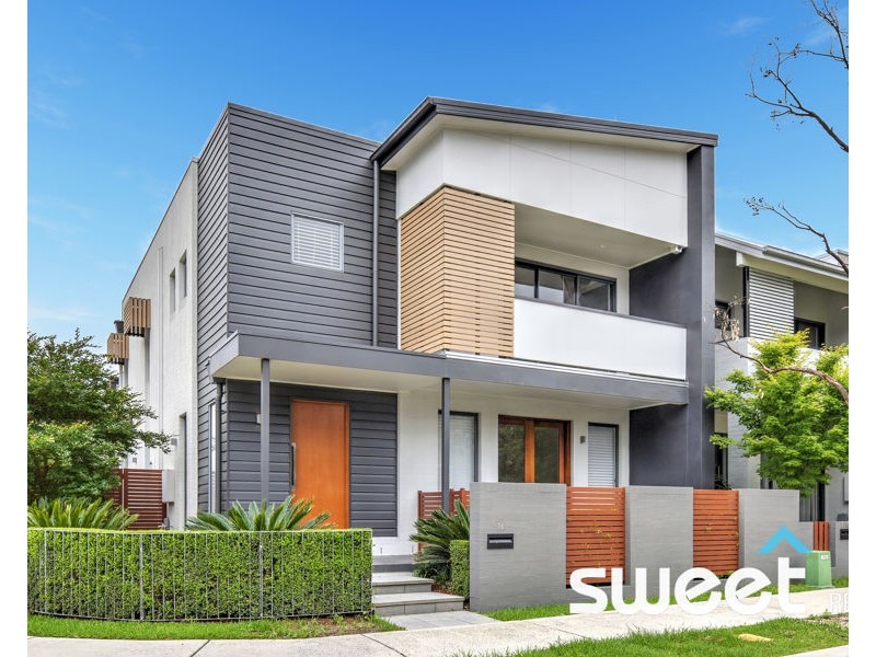16 Greenbank Drive, Blacktown NSW 2148