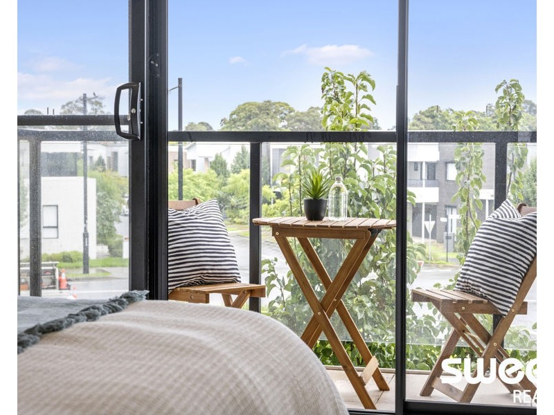 98 Fairwater Boulevard, Blacktown NSW 2148