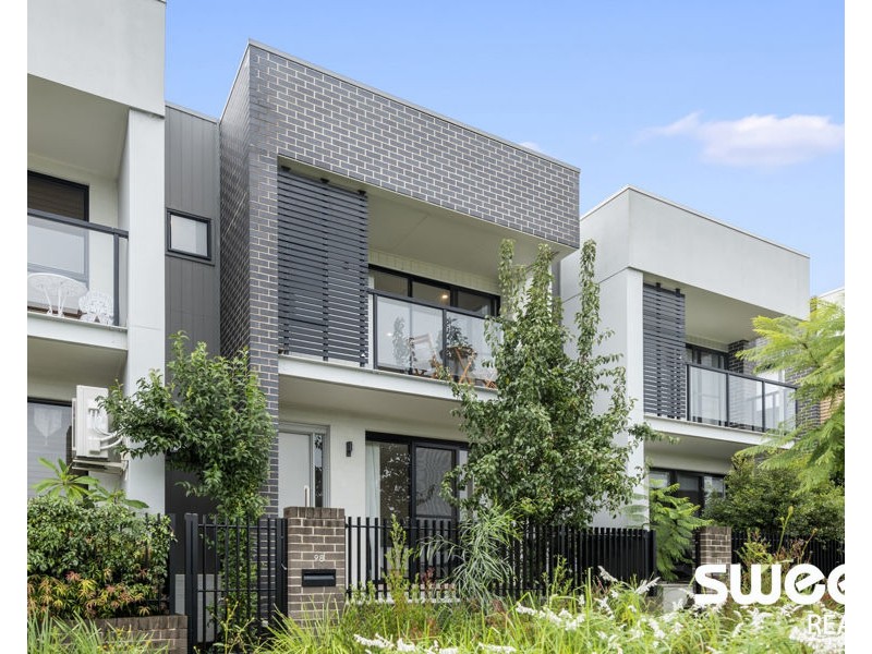 98 Fairwater Boulevard, Blacktown NSW 2148