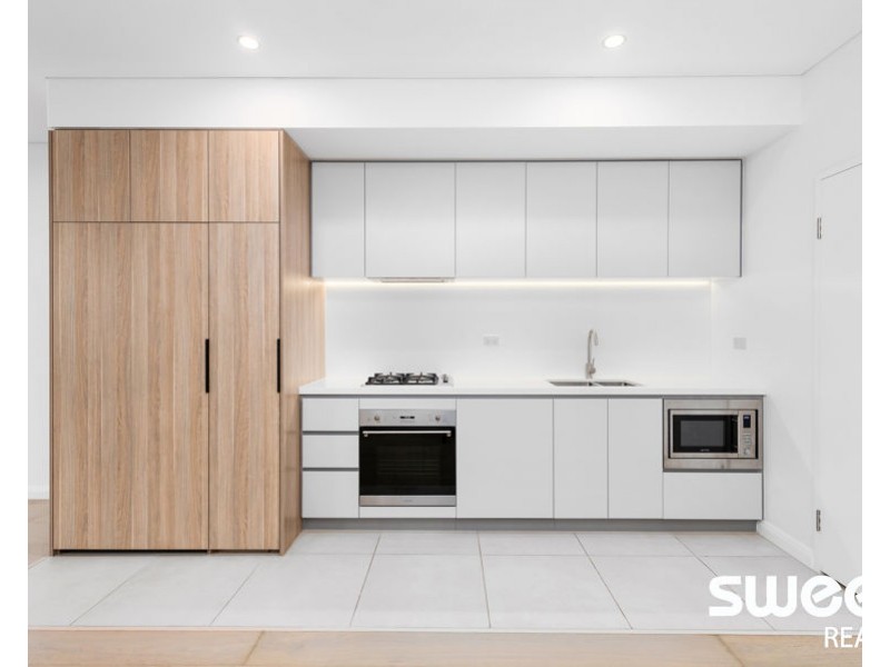 143/9 Maple Tree Road, Westmead NSW 2145