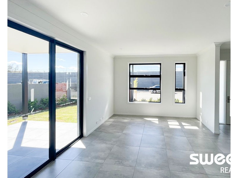 60 St Andrews Crescent, Blacktown NSW 2148