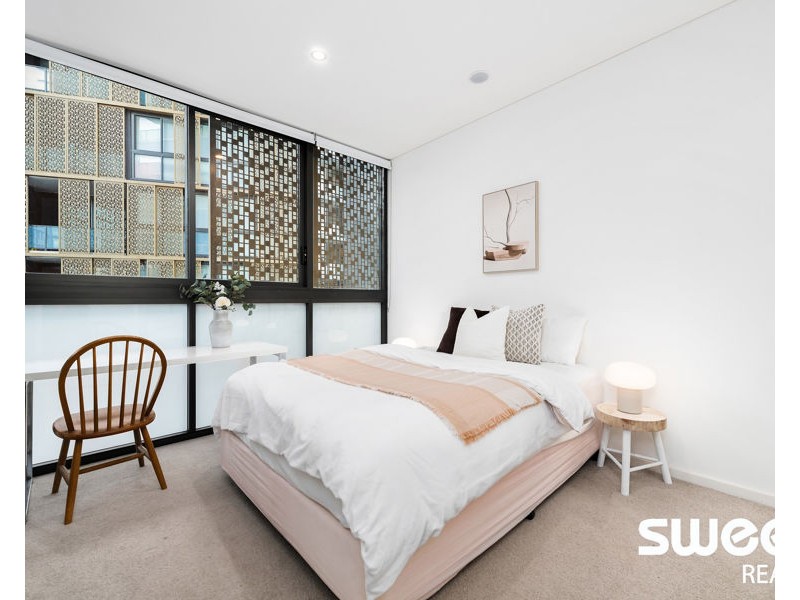 241/1D Burroway Road, Wentworth Point NSW 2127