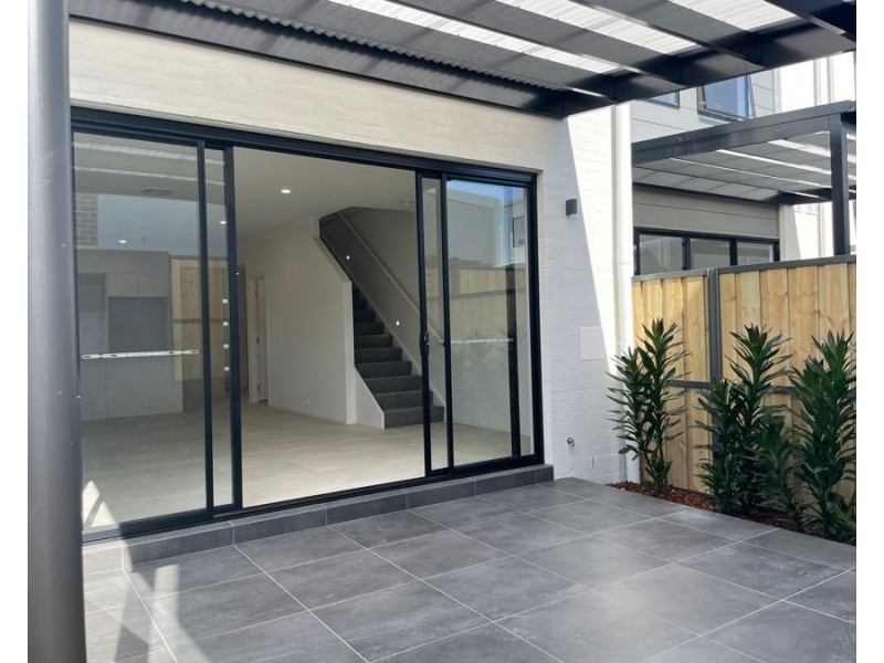 44 Birdie Circuit, Blacktown NSW 2148