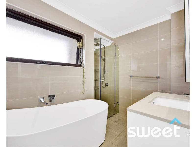 18/95 CHISWICK ROAD, Greenacre NSW 2190