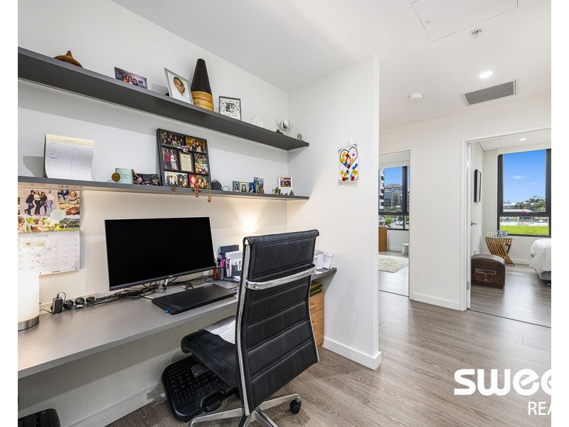 219/26A Lord Sheffield Circuit, Penrith NSW 2750