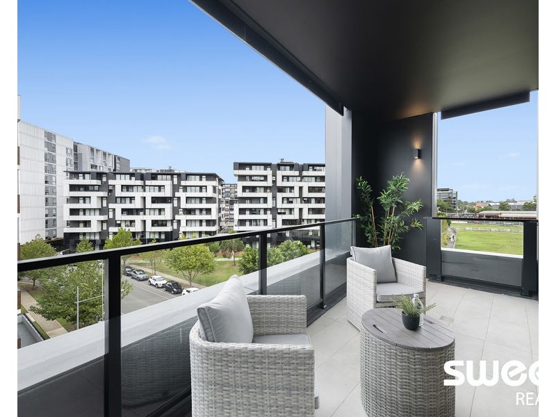 419/26A Lord Sheffield Circuit, Penrith NSW 2750