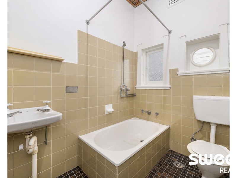 8 Reeves Avenue, Epping NSW 2121