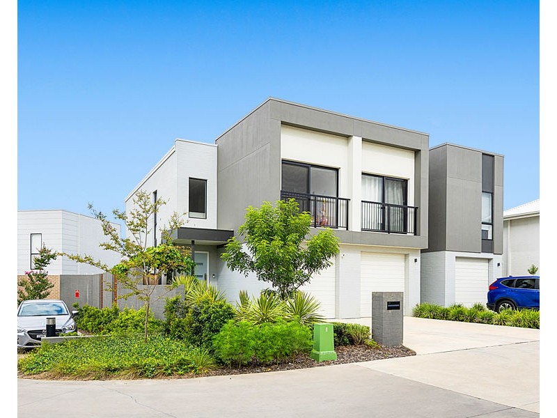 24 Flyer Glade, Blacktown NSW 2148