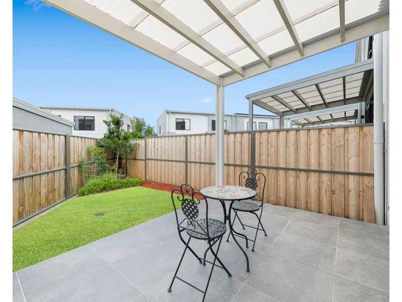 24 Flyer Glade, Blacktown NSW 2148