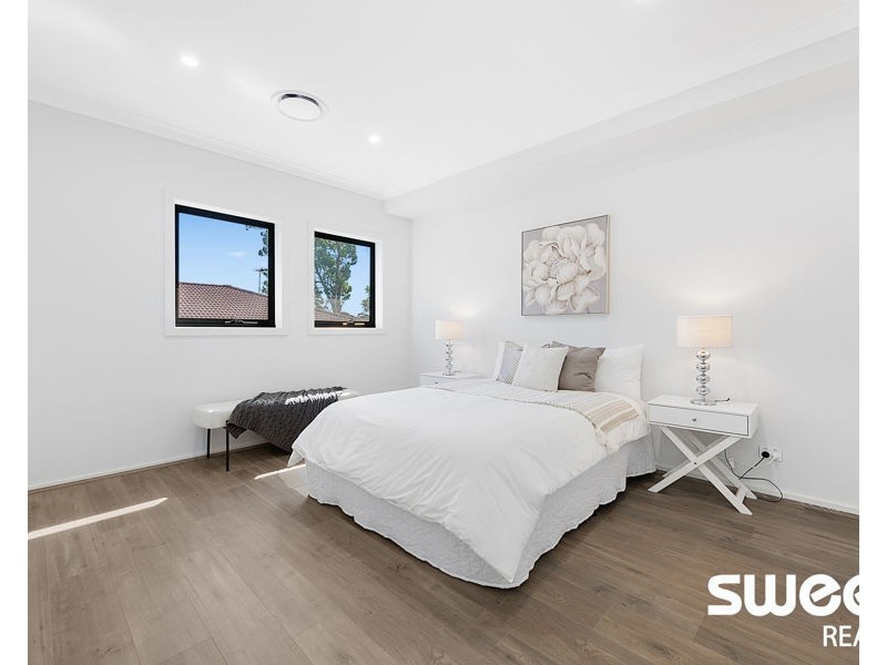 1/6 Brabyn Street, Denistone East NSW 2112