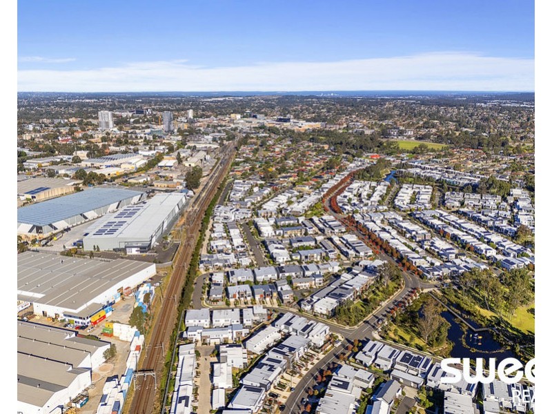 18 Flyer Glade, Blacktown NSW 2148