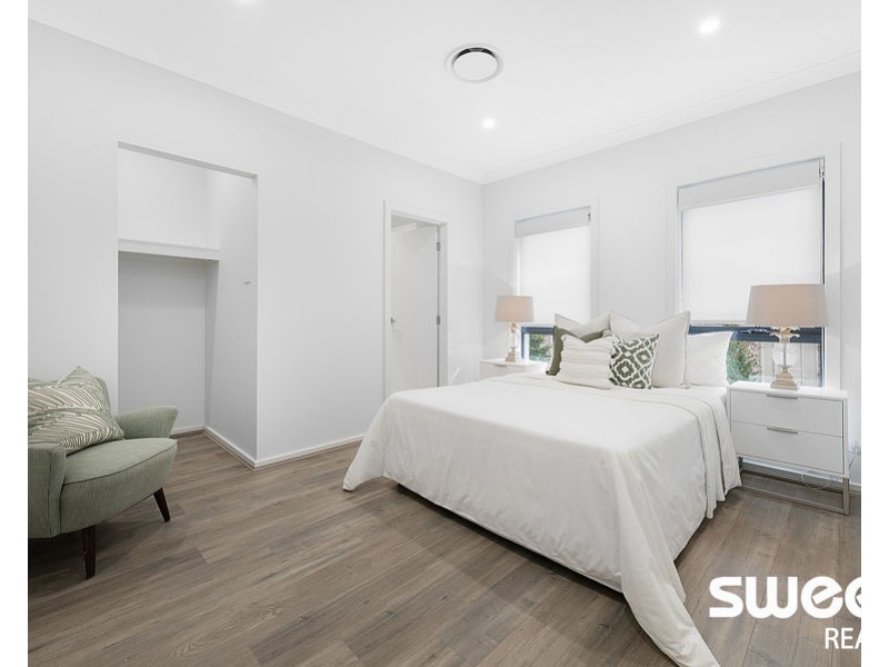 2/6 Brabyn Street, Denistone East NSW 2112