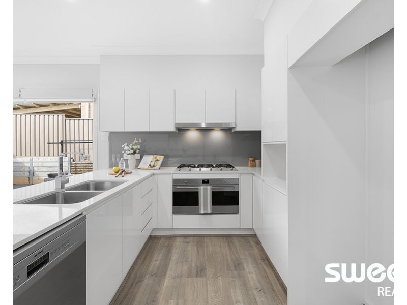 2/6 Brabyn Street, Denistone East NSW 2112