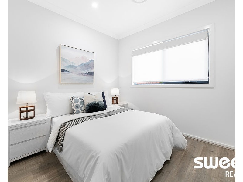 2/6 Brabyn Street, Denistone East NSW 2112
