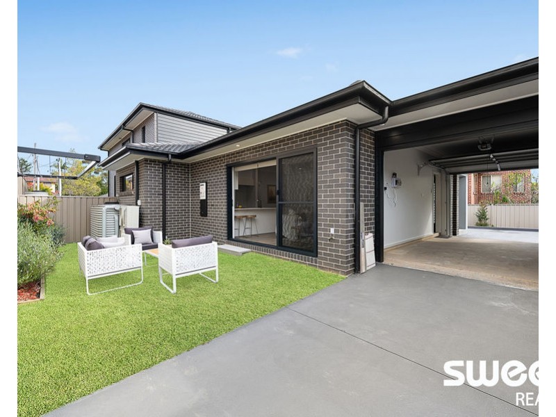 2/6 Brabyn Street, Denistone East NSW 2112