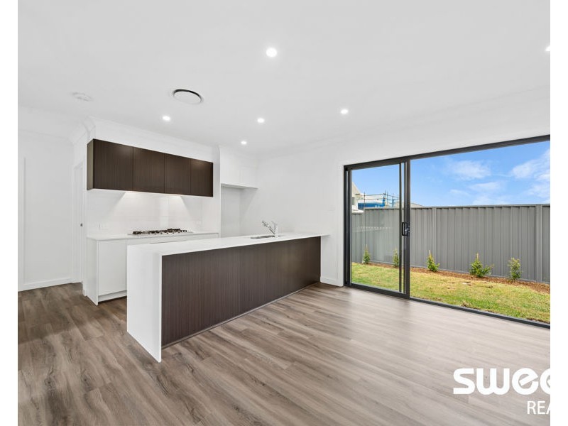 343 Driftway Drive, Pemulwuy NSW 2145