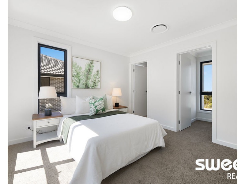 321 Driftway Drive, Pemulwuy NSW 2145