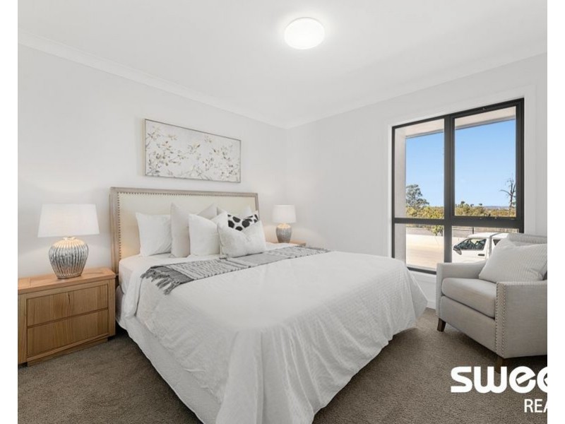 321 Driftway Drive, Pemulwuy NSW 2145