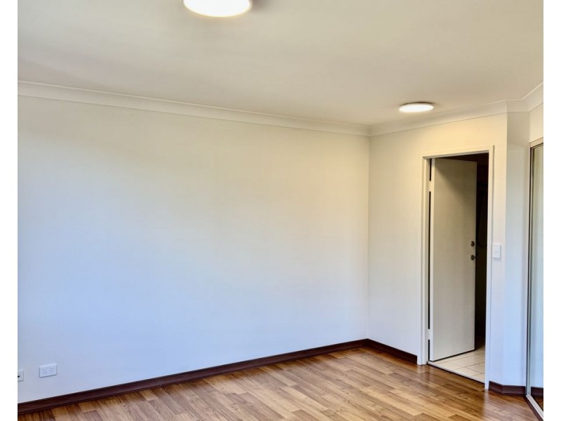 301/10 Wentworth Drive, Liberty Grove NSW 2138