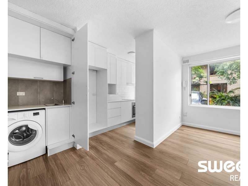 4/7A Bank Street, Meadowbank NSW 2114