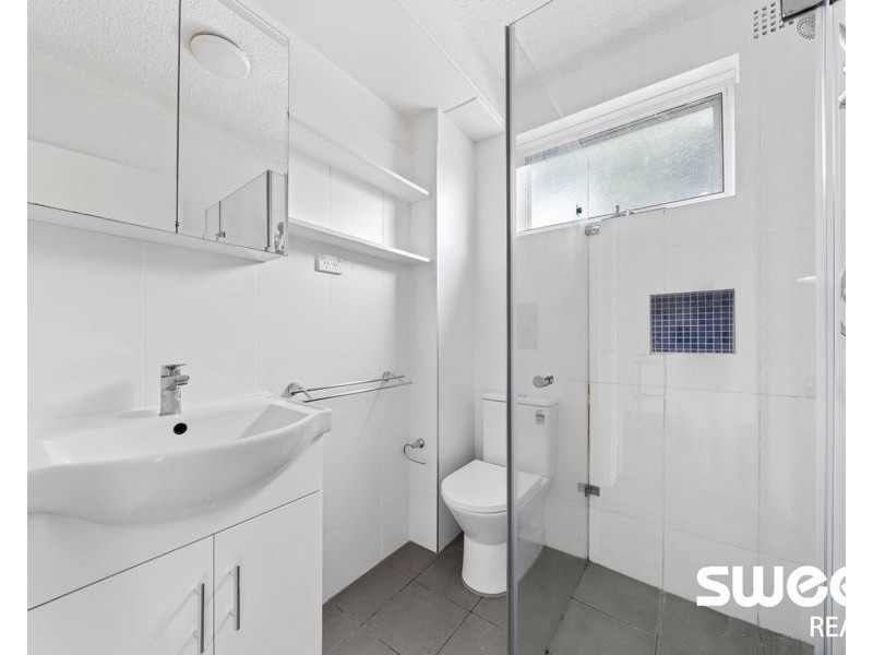 4/7A Bank Street, Meadowbank NSW 2114