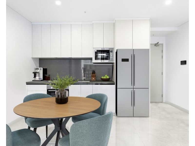 933/180 George Street, Parramatta NSW 2150