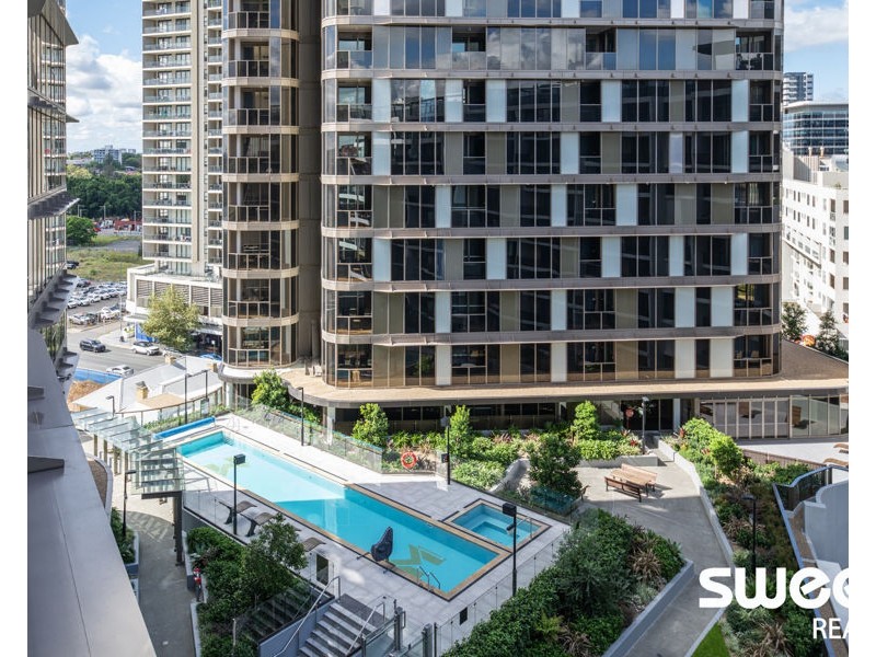 933/180 George Street, Parramatta NSW 2150