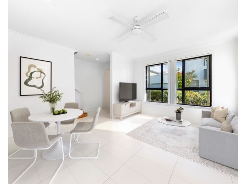 77 Buckley Avenue, Blacktown NSW 2148