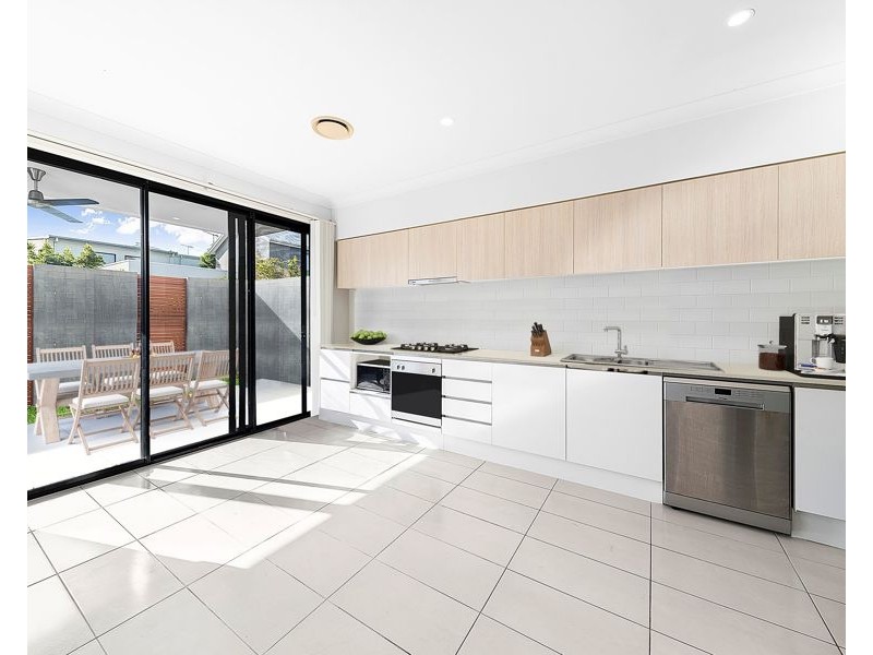 77 Buckley Avenue, Blacktown NSW 2148