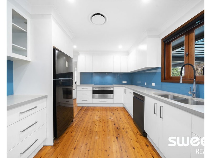 26 Hambledon Ave, Baulkham Hills NSW 2153