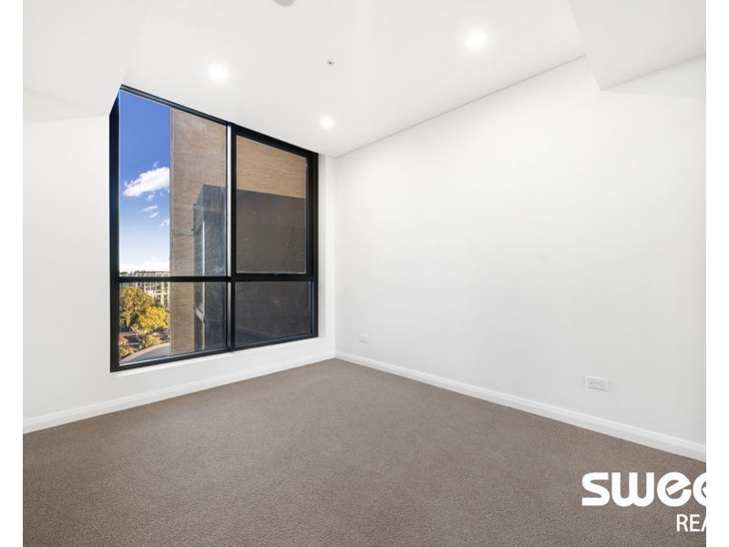 A/13 De Clambe Drive, Castle Hill NSW 2154