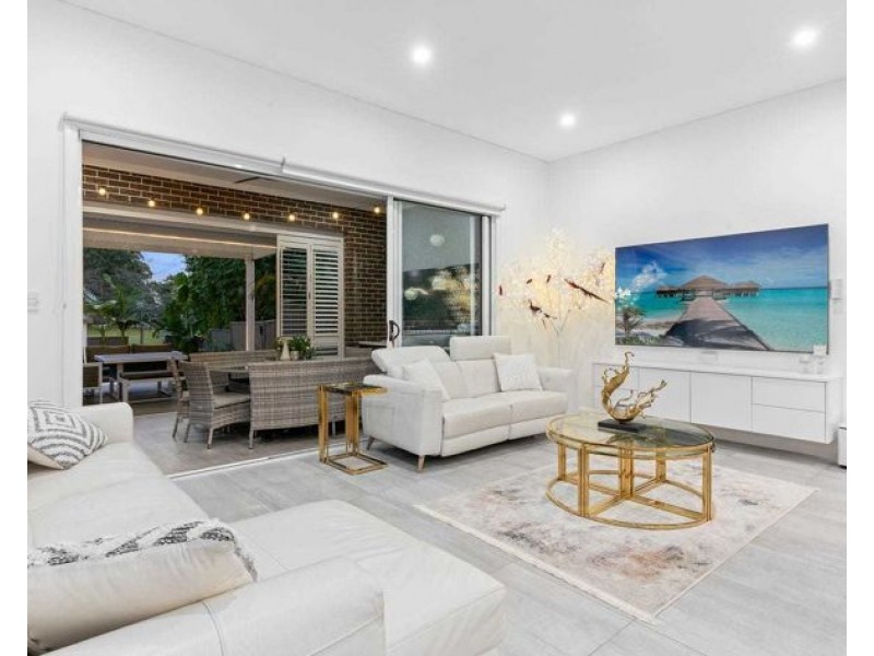 44 Ulm Street, Ermington NSW 2115