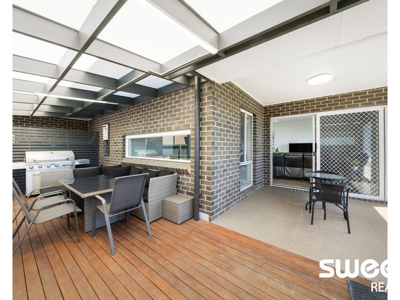 98 Hannaford Avenue, Box Hill NSW 2765