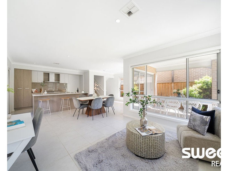 23 Thorpe Way, Box Hill NSW 2765