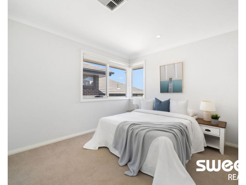 23 Thorpe Way, Box Hill NSW 2765