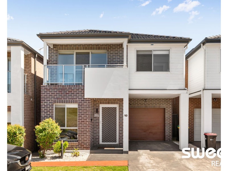 10 Dalana Glade, Riverstone NSW 2765