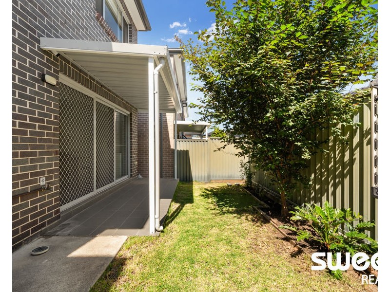 10 Dalana Glade, Riverstone NSW 2765