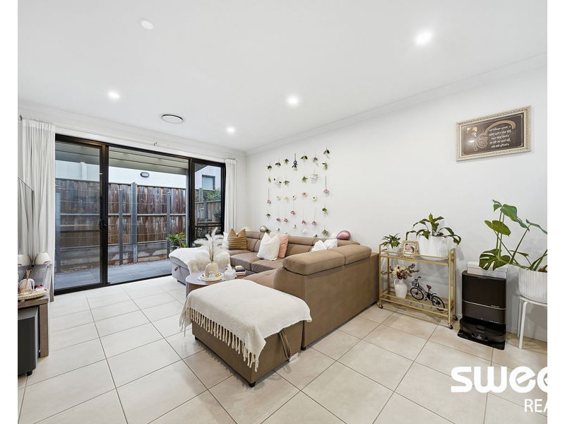 14 Cut Glade, Blacktown NSW 2148