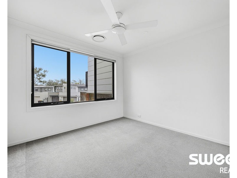 12 Eastlakes Glade, Blacktown NSW 2148