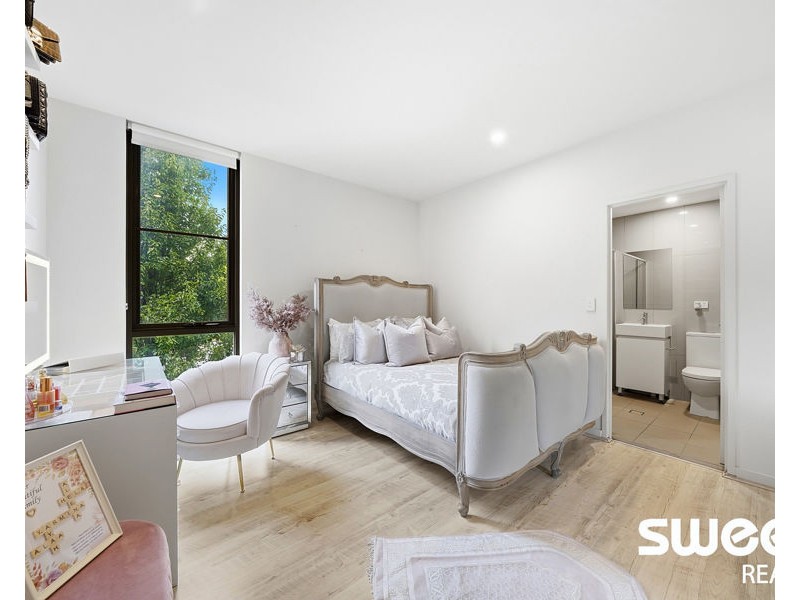 B101/17 Hanna Street, Potts Hill NSW 2143