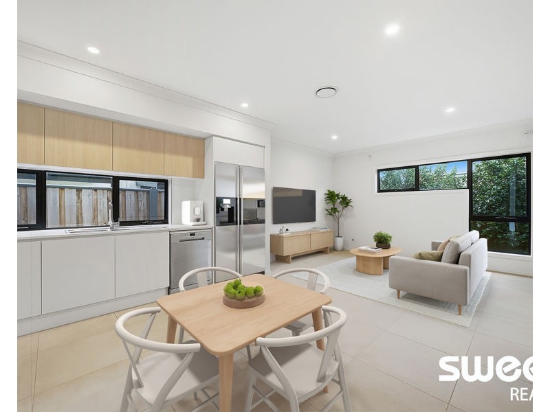 30 Flyer Glade, Blacktown NSW 2148