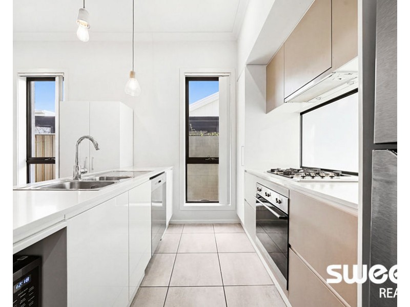 4 Cut Glade, Blacktown NSW 2148