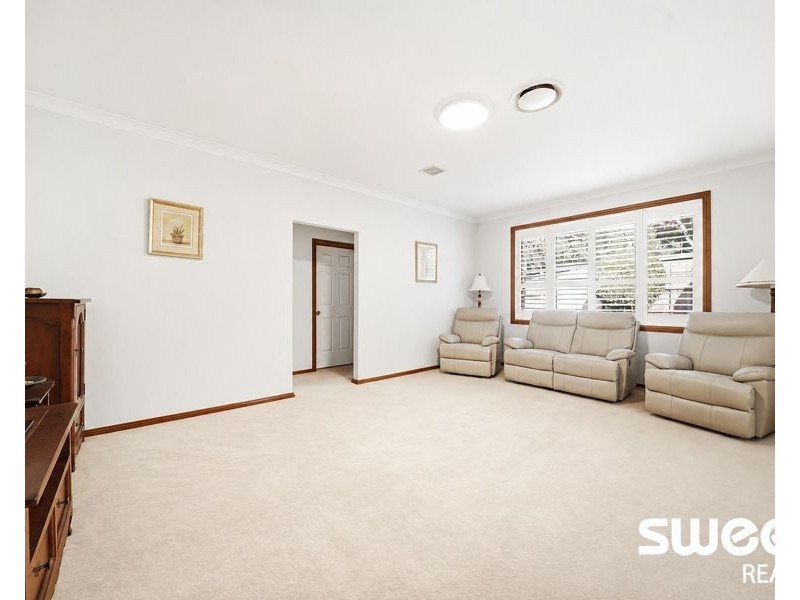 19 Carnival Way, Beaumont Hills NSW 2155