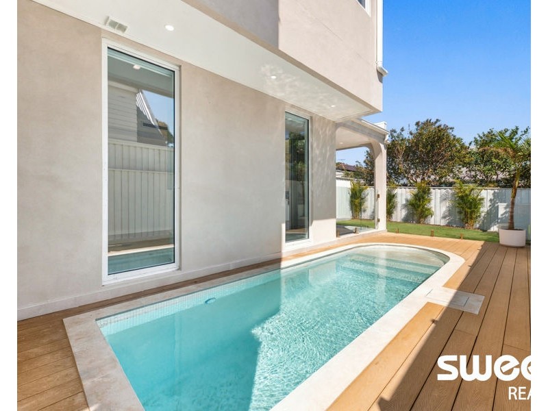 28A Western Crescent, Gladesville NSW 2111