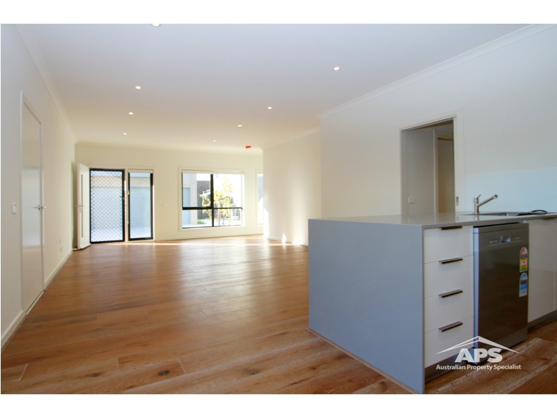 4 FLOSS COURT, Keysborough VIC 3173